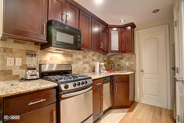 Rented by Citi Habitats | media 3