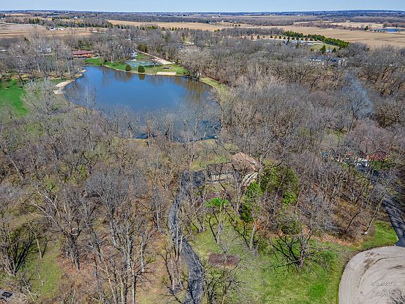 5th image of 14618 Dogwood Ln