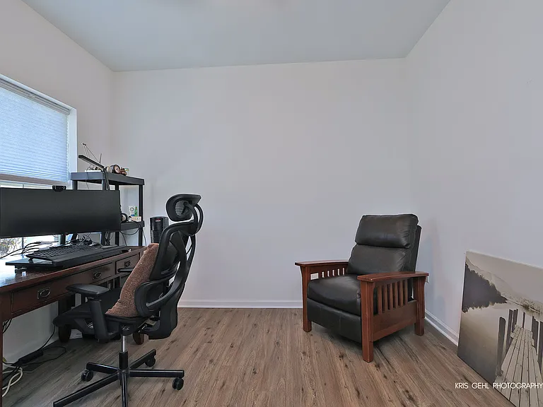 2490 Olivia Ct — Photo 2