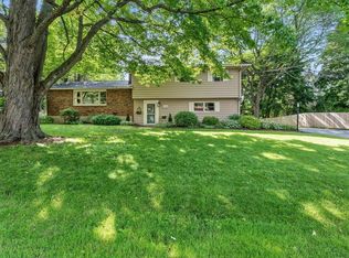 206 Birch Rd, Shelburne, VT 05482