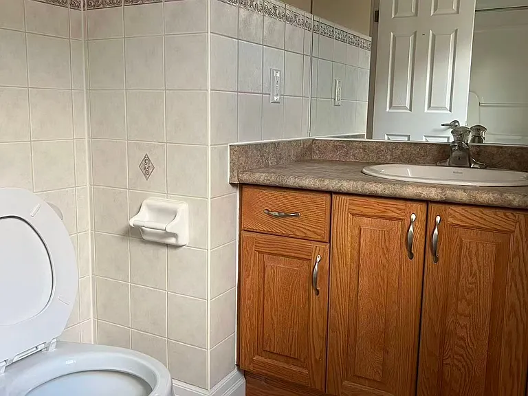 579 Violet St — Photo 24