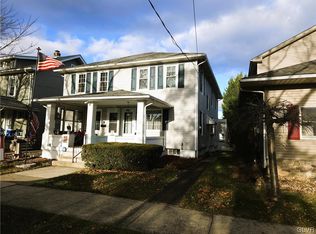 1049 N 6th St, Catasauqua, PA 18032