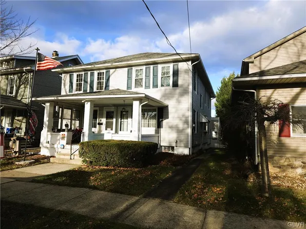 1049 N 6th St, Catasauqua, PA 18032