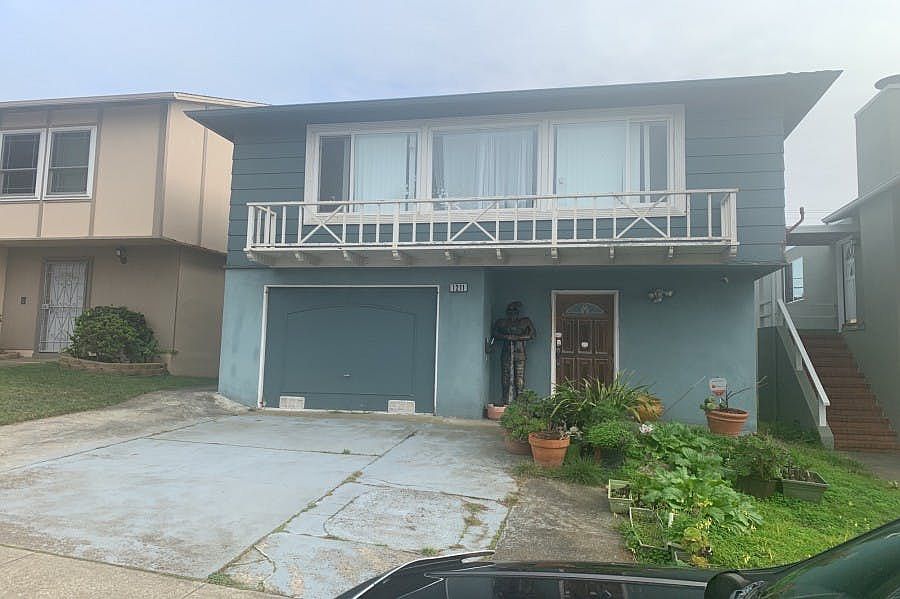 1st image of 1211 Skyline Dr