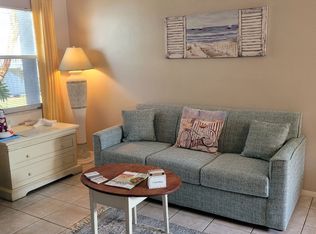 7165 Ridgewood Ave APT 10, Cape Canaveral, FL 32920