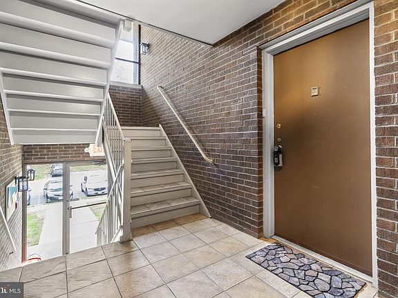 3rd image of 6280 Edsall Rd Unit 301