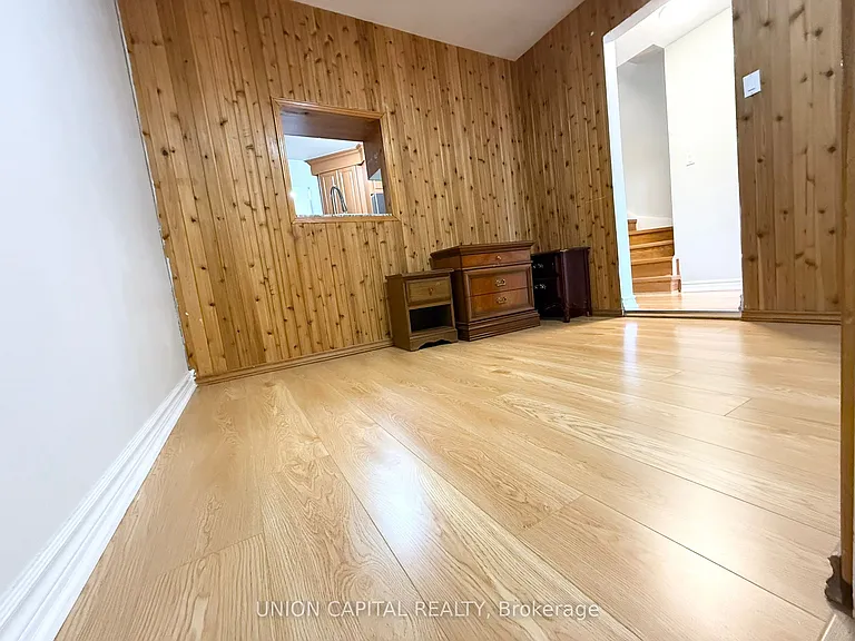115 Dunbar Cres — Photo 10