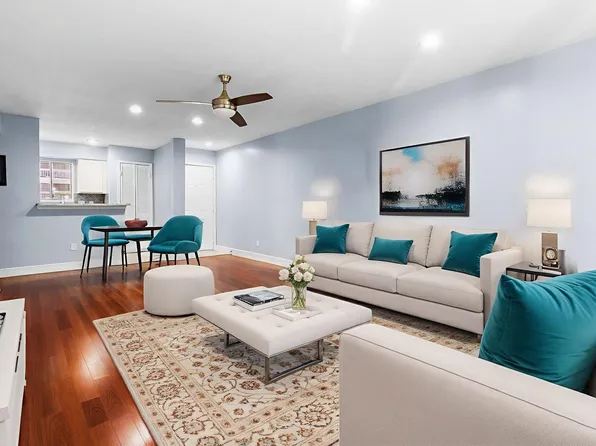 12100 Melville Dr APT 301C, Montgomery, TX 77356