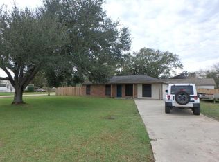 3632 Landry Rd, Scott, LA 70583