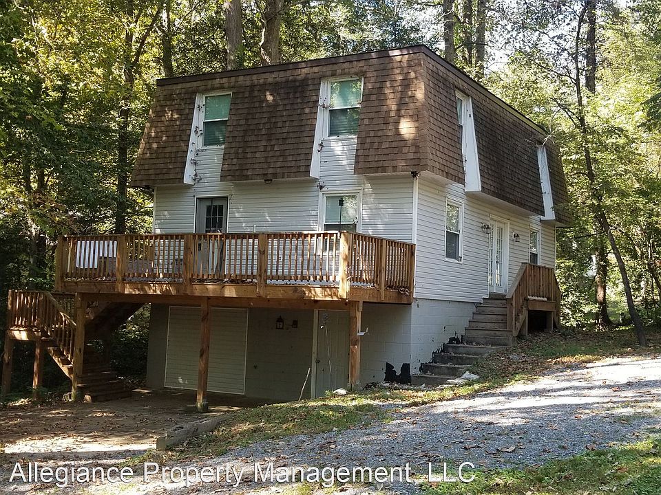 1st image of 6604 Red Bud Dr
