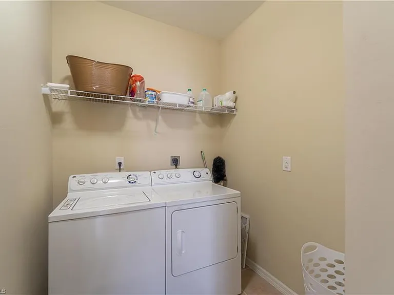 8540 Violeta St #202 — Photo 26