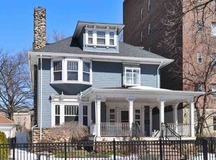 80 Gifford Ave, Jersey City, NJ 07304