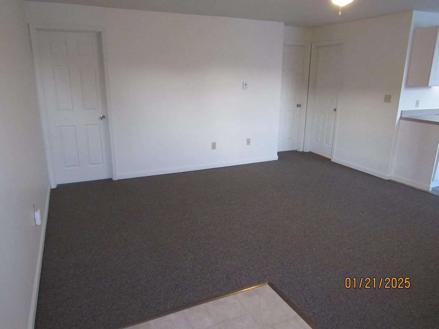 113 S. Market St. - Apt. 7 — Photo 2