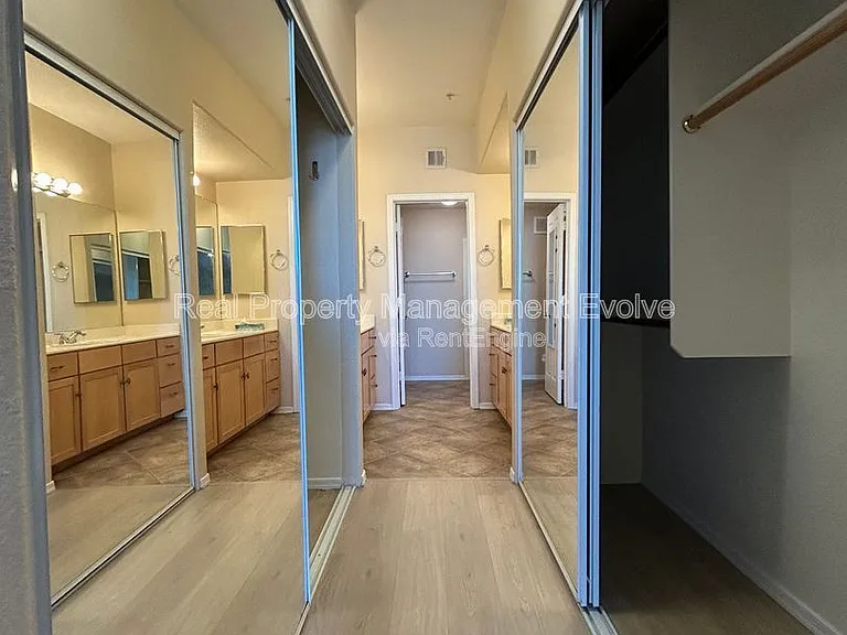 425 W Rio Salado Pkwy #317 — Photo 26