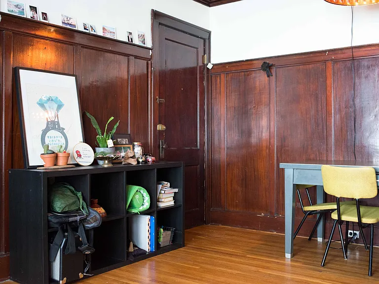 1928 Emerson Ave S #12 — Photo 5