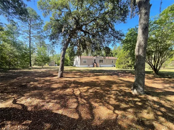 14050 SE 20th St, Morriston, FL 32668
