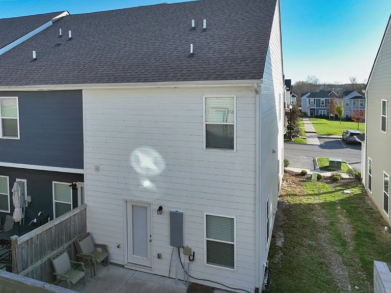 436 Withrow Way — Photo 34