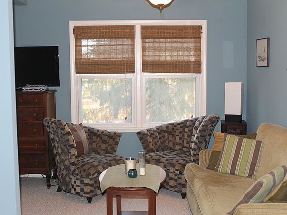 5th image of 1210 W Riverview Dr