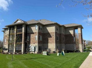 4391 Berkeley Ln, Iowa City, IA 52245