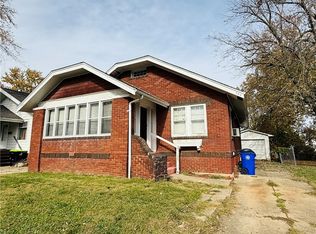 740 W Cushing St, Decatur, IL 62526