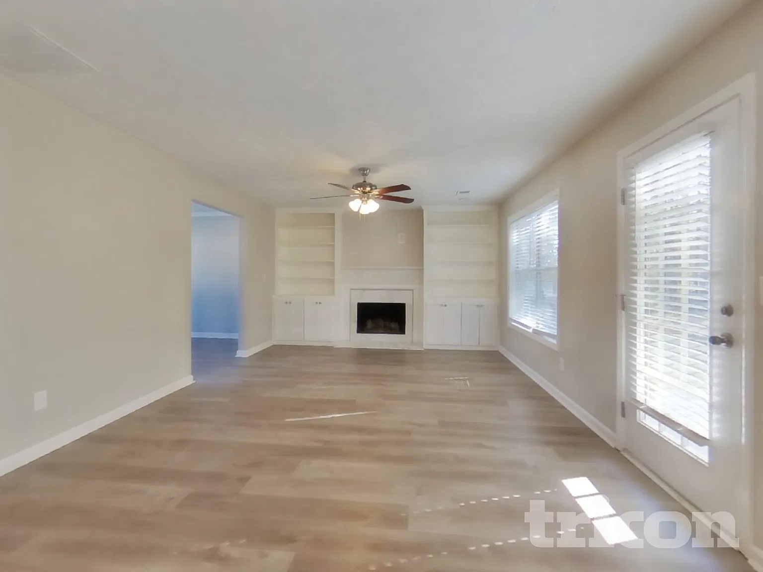 2286 Harmony Lakes Circle Lithonia GA — Photo 2