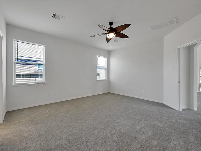 30719 W Lost Creek Blvd — Photo 12