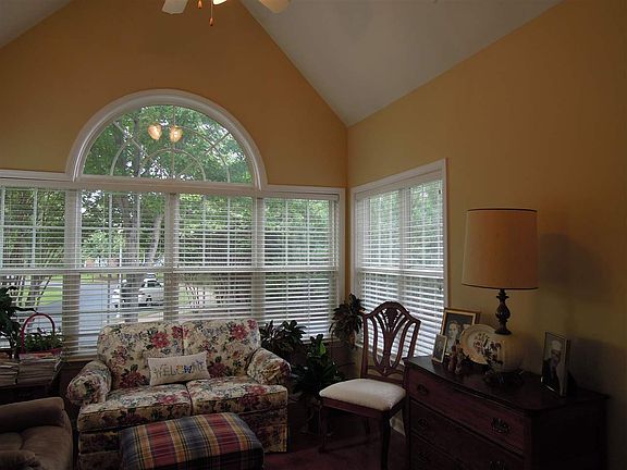 2nd image of 1513 Castle Pines Cres #8