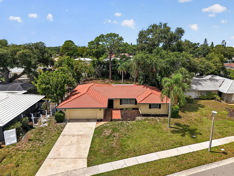 2508 Cardwell Way — Photo 45