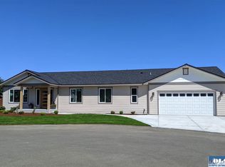 50 W Cobblestone Ln, Sequim, WA 98382