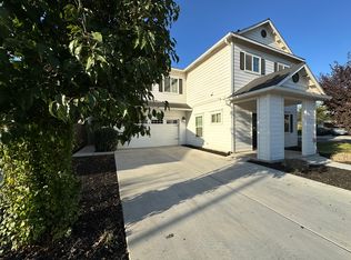6246 E Fedora Ave, Fresno, CA