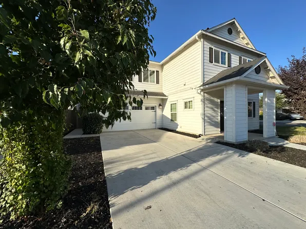 6246 E Fedora Ave, Fresno, CA 93727