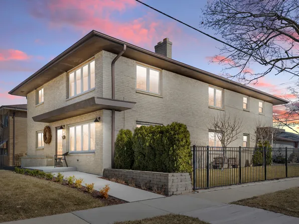 4328 S 20th St #4328, Milwaukee, WI 53221