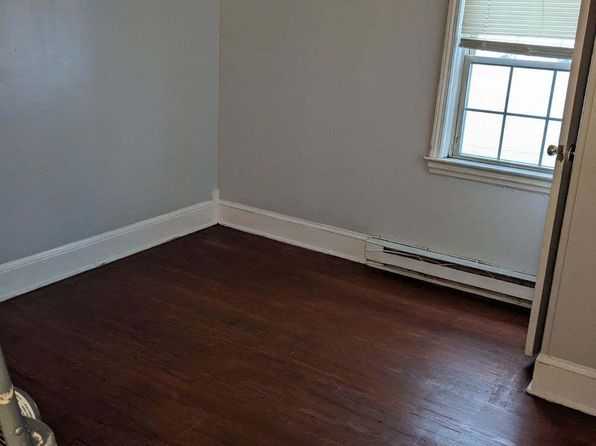 2835 S Broad St APT 1