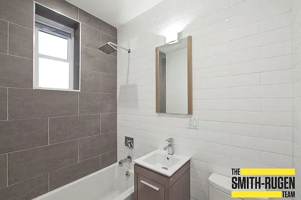 Rented by Zumper Inc | media 32