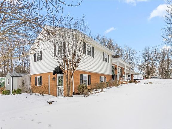 3rd image of 2659 Hamilton Rd