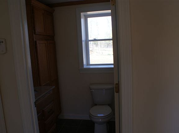 5th image of 1278 Green Hill Dr