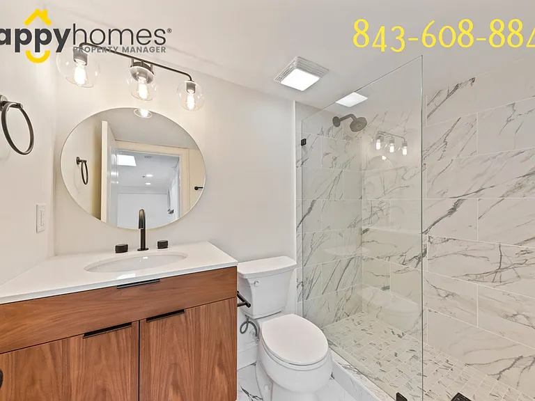 377 King St #201 — Photo 19