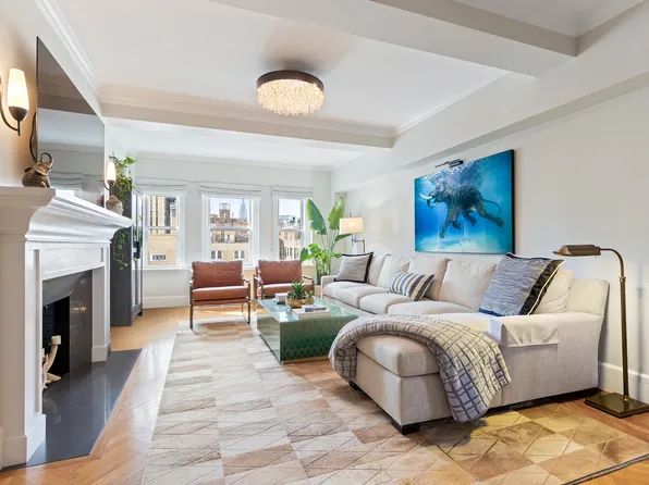 167 East 82nd Street image 1 of 16