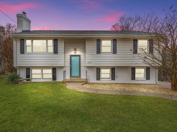 635 Timberidge Rd, Vinton, VA 24179