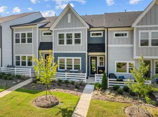 143 Forest Lake Blvd #C, Mooresville, NC 28117