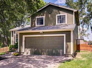 17610 H Cir, Omaha, NE 68135