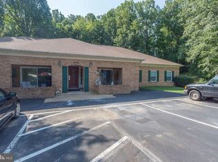 5829 Cove Landing Rd APT 203, Burke, VA 22015