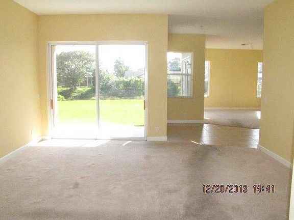 3rd image of 232 SW CARTER Avenue