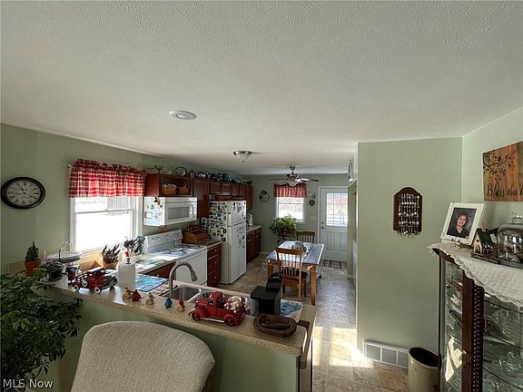 5th image of 14704 Northview Dr