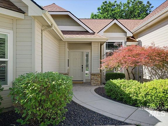 4th image of 2147 E Kamay Dr