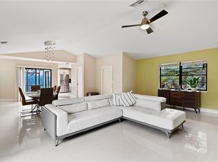 23296 SW 58th Ave APT D, Boca Raton, FL 33428