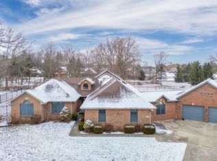 2405 N Wicklow Dr, Muncie, IN