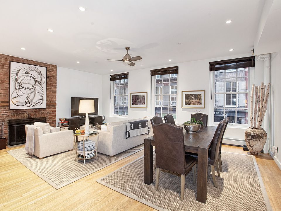 1st image of 149 Mercer St APT 3