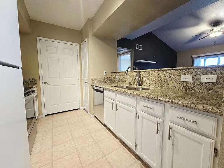 6650 W Warm Springs Rd #2142 — Photo 6