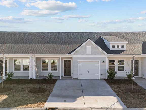 3rd image of 734 Ebb Tide Rd. #105